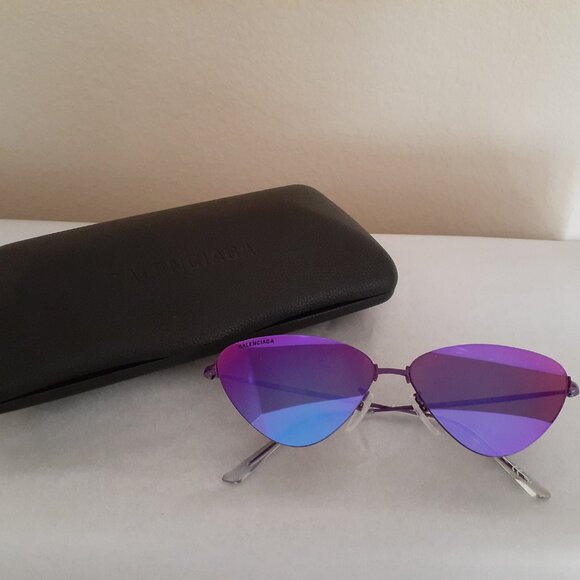 Balenciaga Cat Eye Sunglasses - Picture 1 of 16